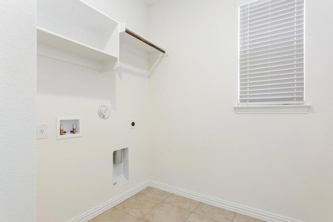 Building Photo - 1001 Ridge Runner Dr