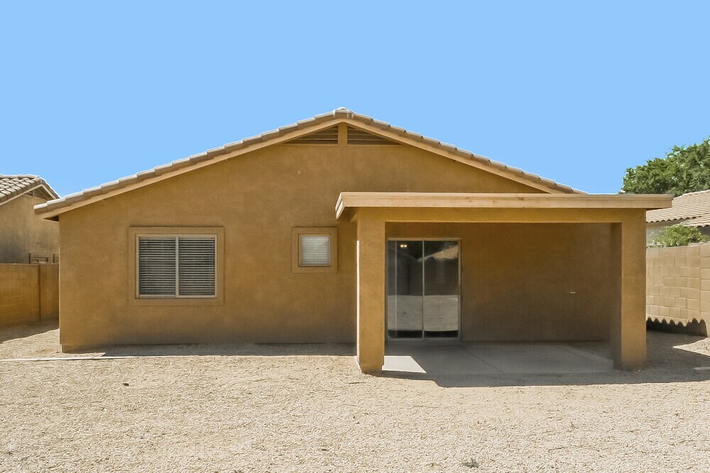 Building Photo - 2942 W Kristina Ave