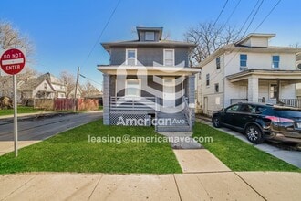 Building Photo - 1812 North North Street