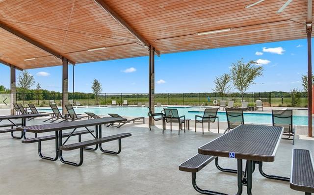 Building Photo - 2504 Wesley Ave