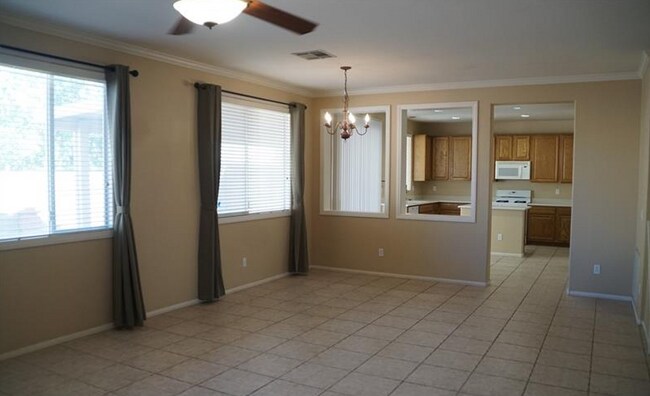 Building Photo - 7918 Sagebrush Bend St