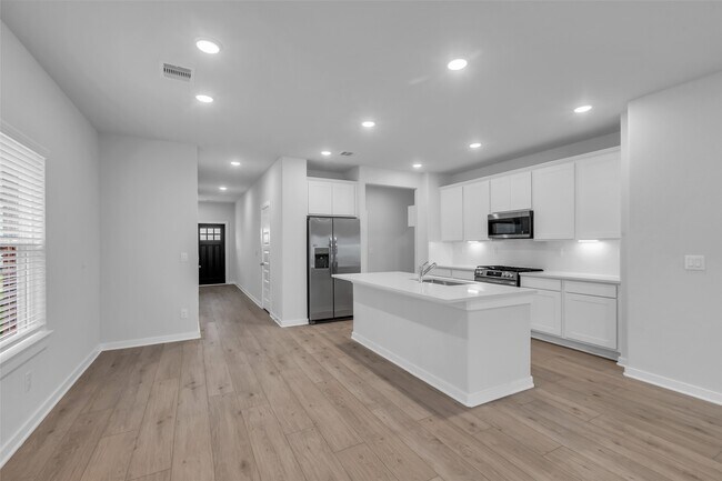 Building Photo - 8442 Sweet Cherry Ln