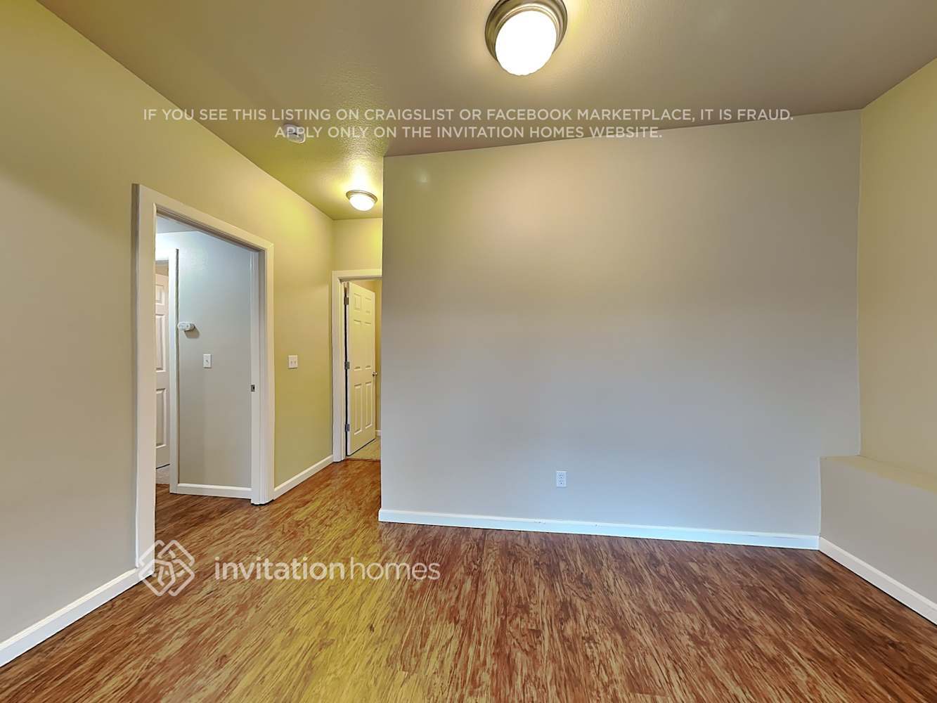 Building Photo - 521 50th St SE