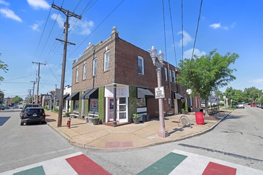 Building Photo - 5200 Wilson Ave