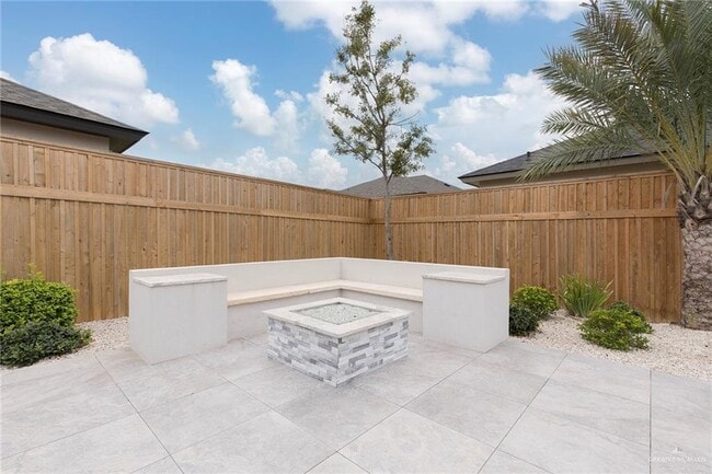 Building Photo - 36 N 24th St