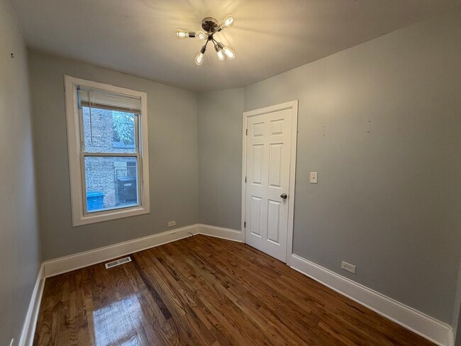 Building Photo - 3614 W George St