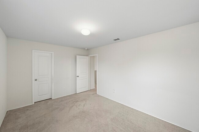Building Photo - 14603 Auburn Dusk Dr