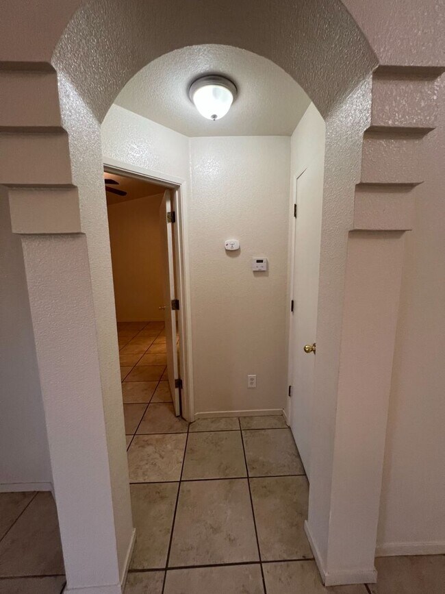 Building Photo - 231 Ocean Ct