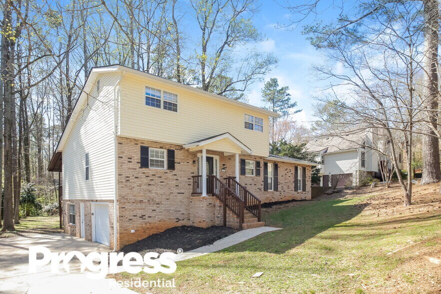 Building Photo - 340 Hermitage Ct