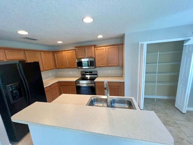 Building Photo - 3522 Caruso Pl
