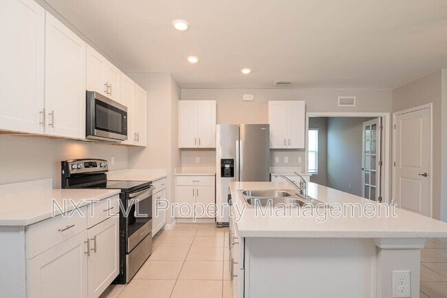 Building Photo - 18517 Cronin Sand Ln