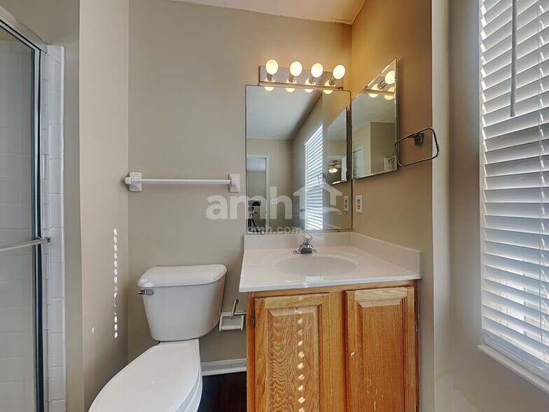 Building Photo - 4581 Blainfield Ct