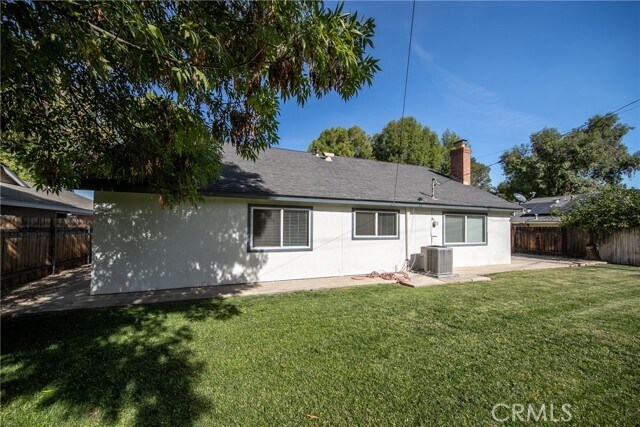 Building Photo - 25145 Daisy Ave