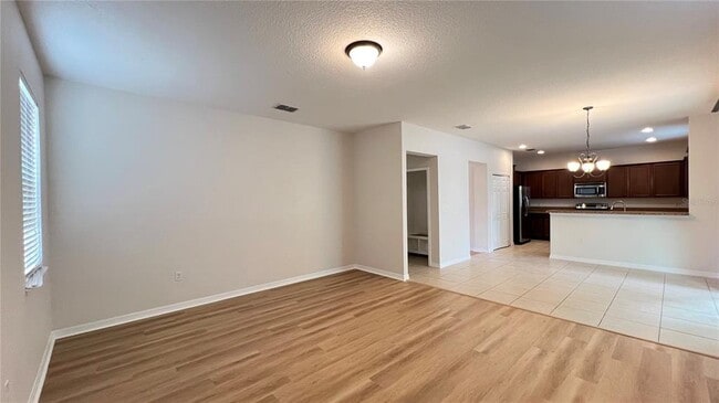 Building Photo - 16048 Yelloweyed Dr