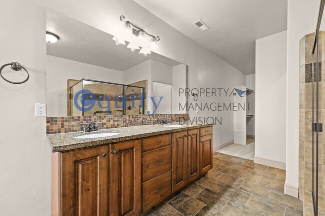 Building Photo - 248 E 13800 S