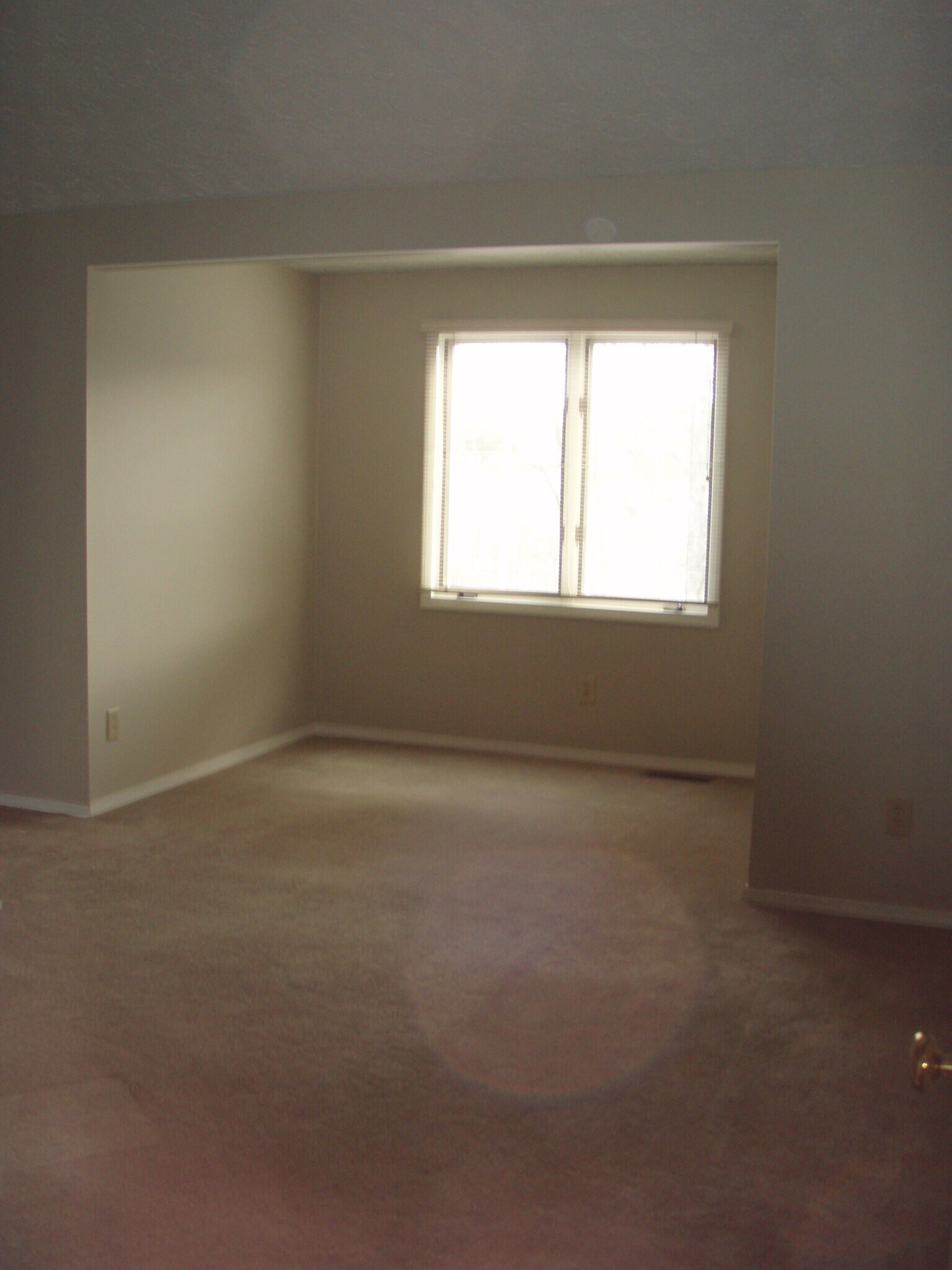 Master bedroom - 1374 S College Mall Rd