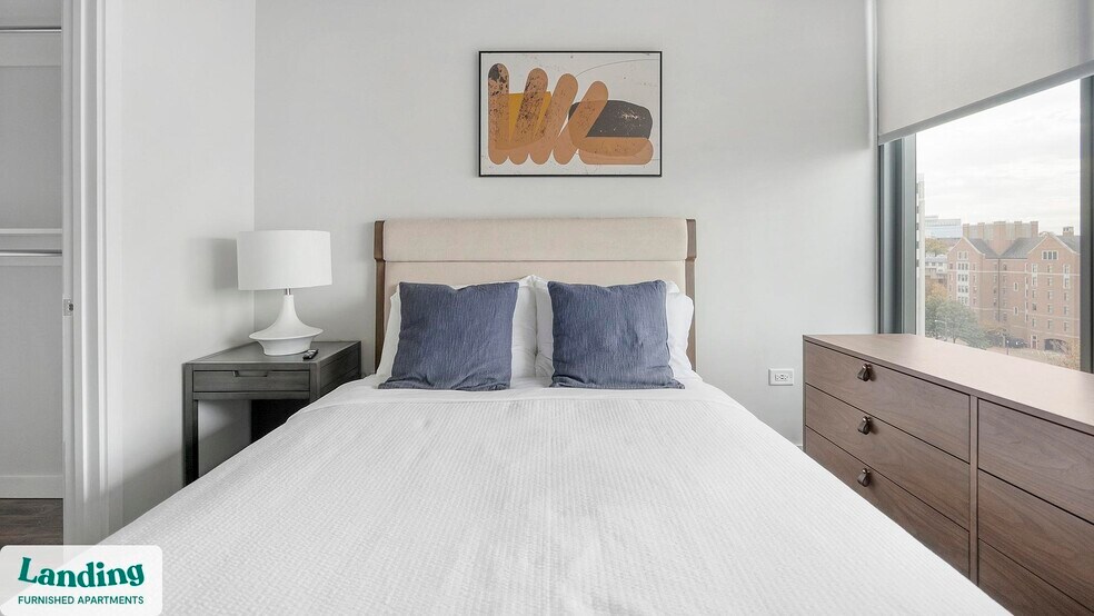 Building Photo - 2010 West End Ave