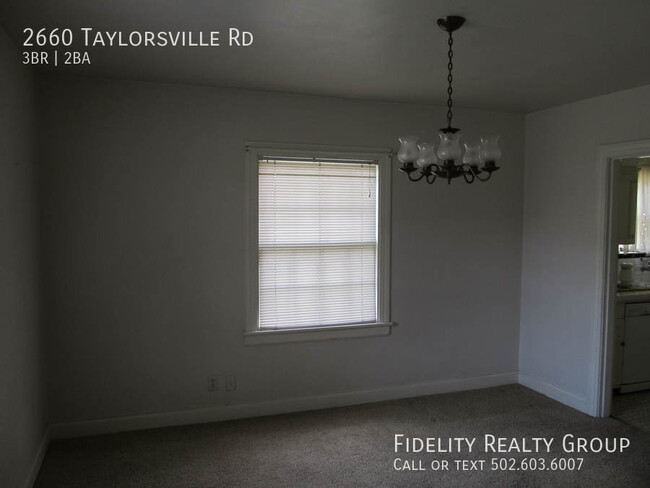 Building Photo - Kingsley -3BR 1.5 Baths, 2 Car Garage