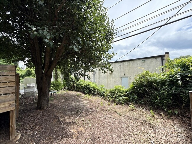 Building Photo - 4916 Elder Ave