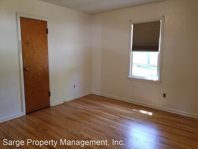 Building Photo - 4 br, 2 bath House - 517 S Mitchell St