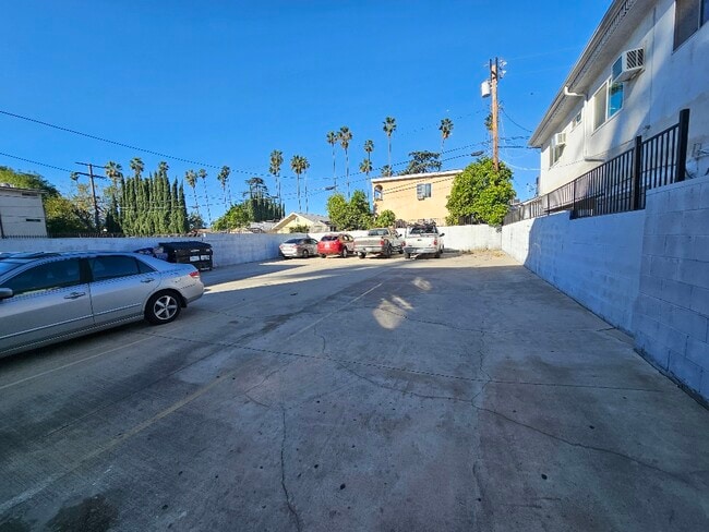 Building Photo - 14323 Haynes St