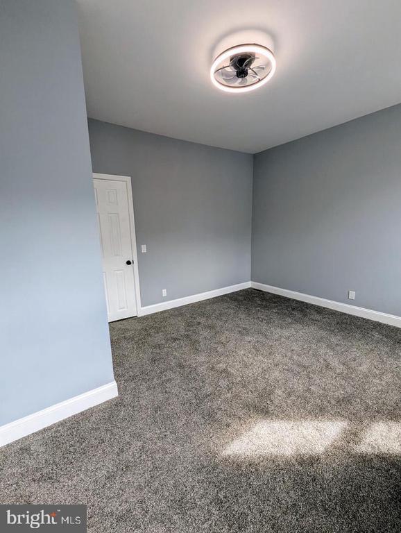 Building Photo - 1539 S Stillman St