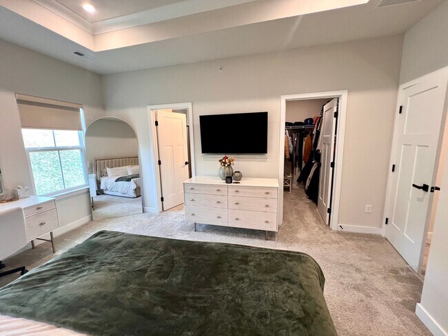 Building Photo - Canonsburg - 3 Bedroom 2.5 Bathroom Townhome For Rent