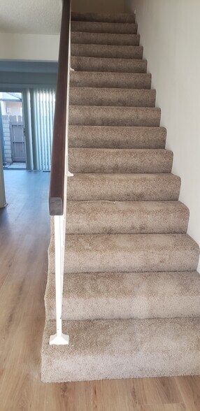 Stairways - 725 Windwood Dr