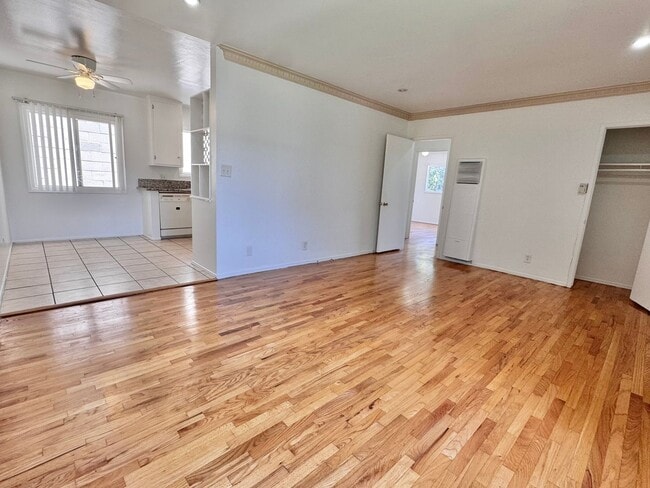 Interior Photo - 8871 18th St