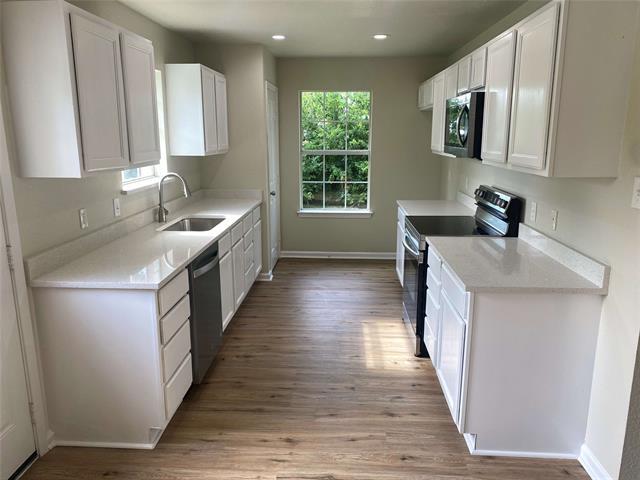 Building Photo - 213 S 3rd St