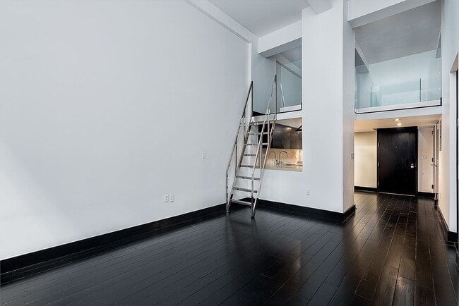 Building Photo - 254 Park Ave S