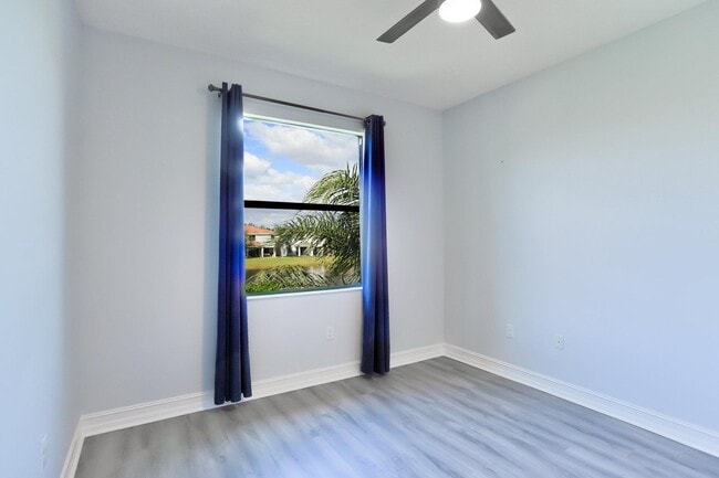 Building Photo - 8101 Ironstone Dr