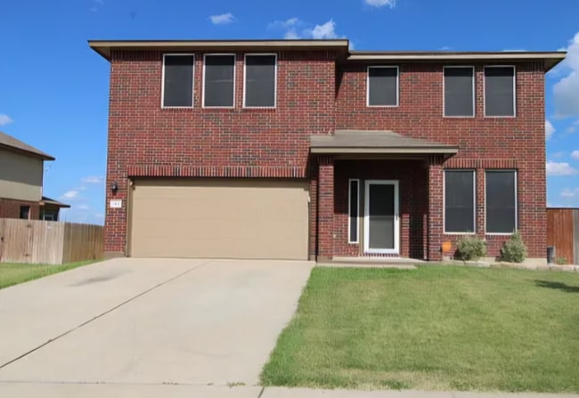 Building Photo - 2306 Jesse Dr