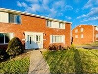 Building Photo - 355 Macassar Dr