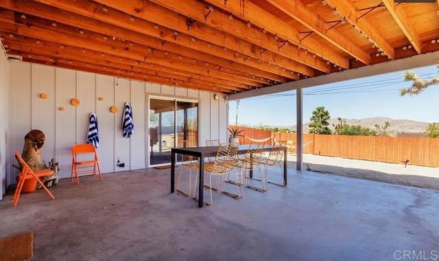 Building Photo - 61542 Palm Vista Dr