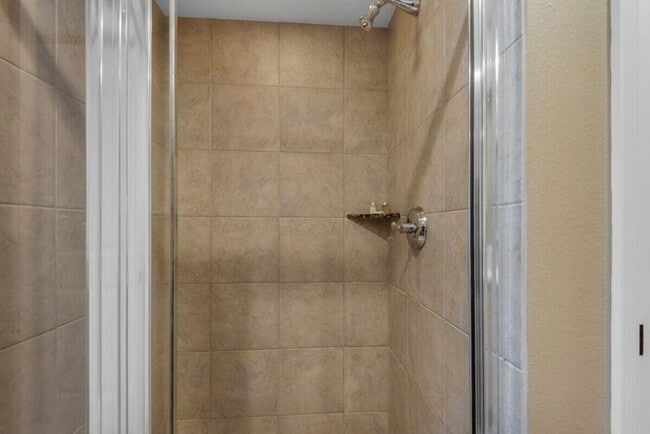 Building Photo - 2 Portofino Dr