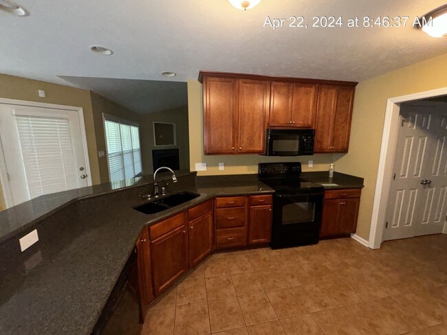Building Photo - 2725 Millmann Rd
