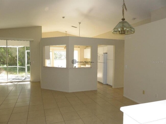 Building Photo - 1527 Count Nicholas Ct