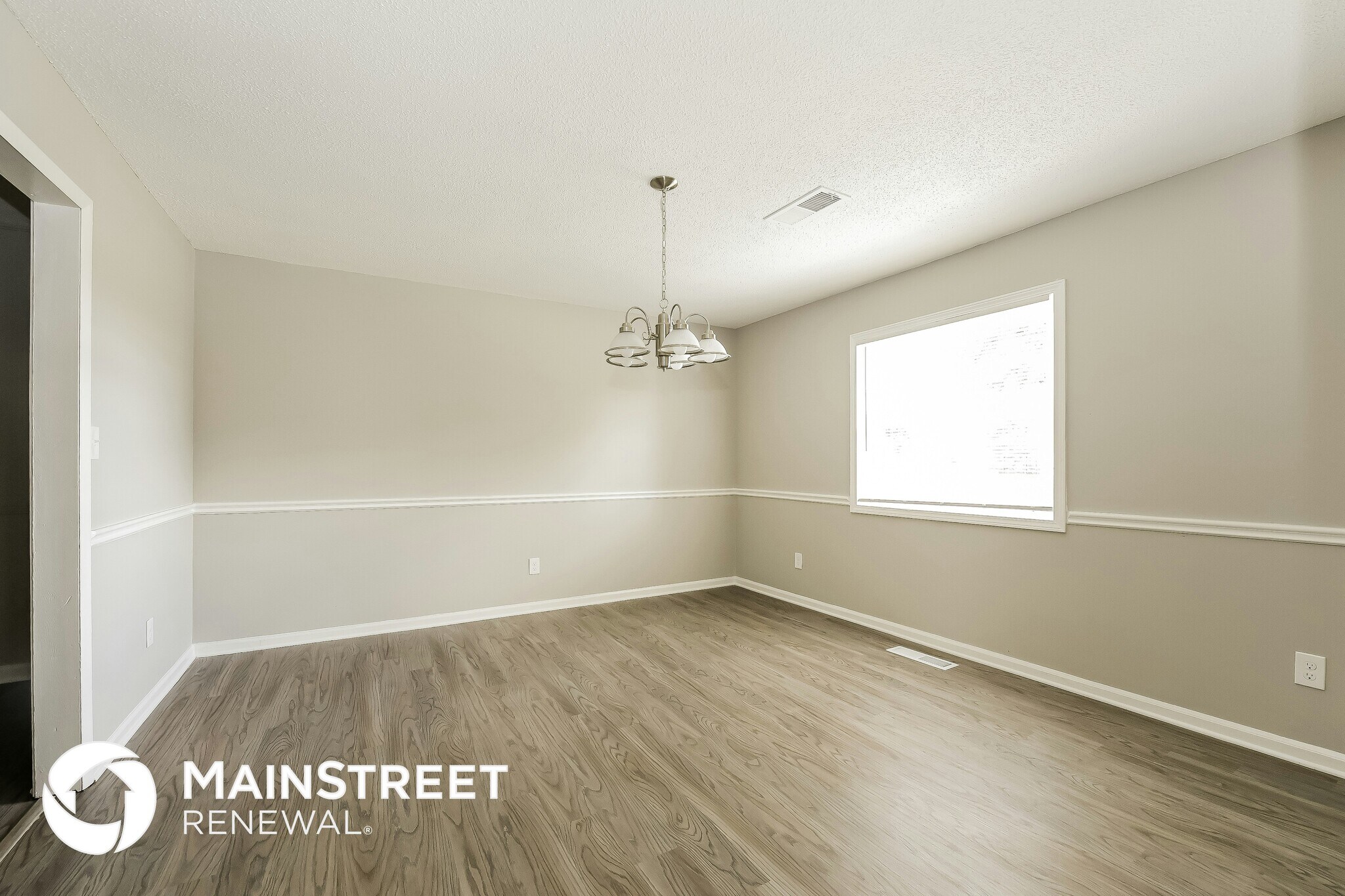 Building Photo - 960 5th St