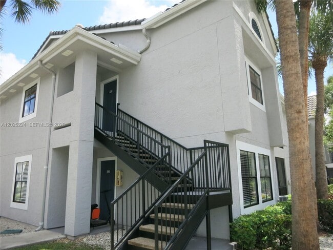 Building Photo - 15060 SW 103rd Terrace