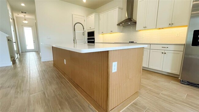 Building Photo - 9851 Gobat Aly