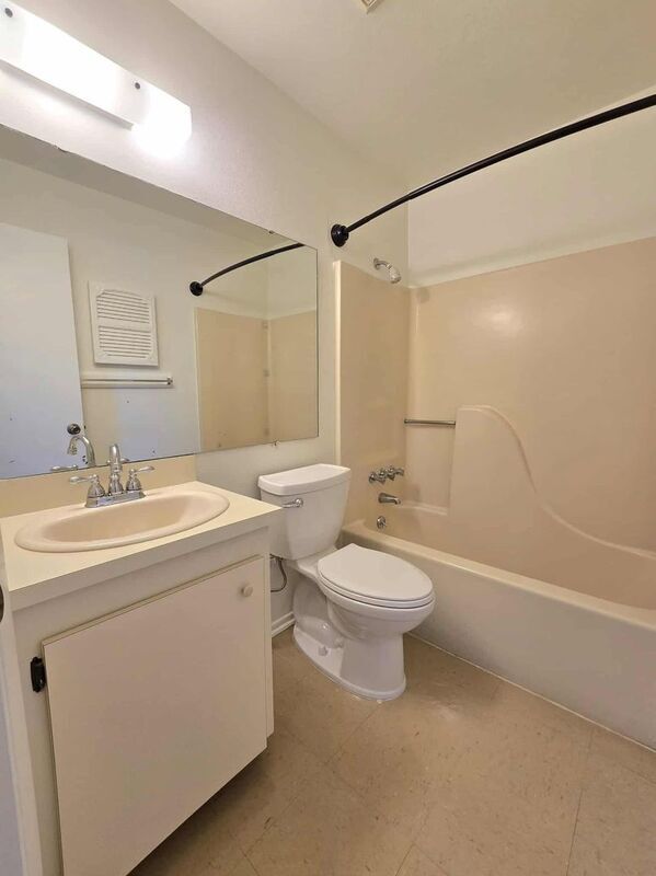 Building Photo - 3932 Spoonbill Ct