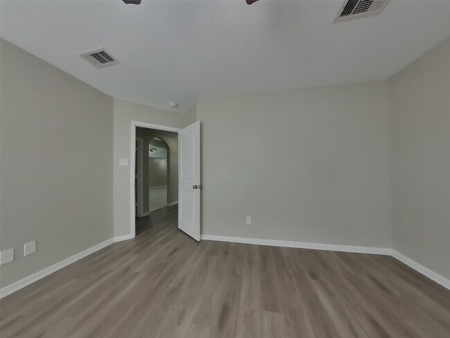 Building Photo - 432 Palomino Stand Dr