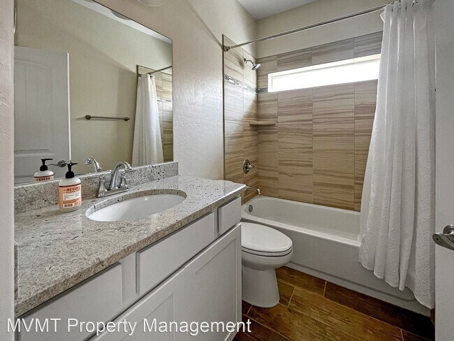 Building Photo - 3 br, 2 bath House - 10 Mighty Atom Circle