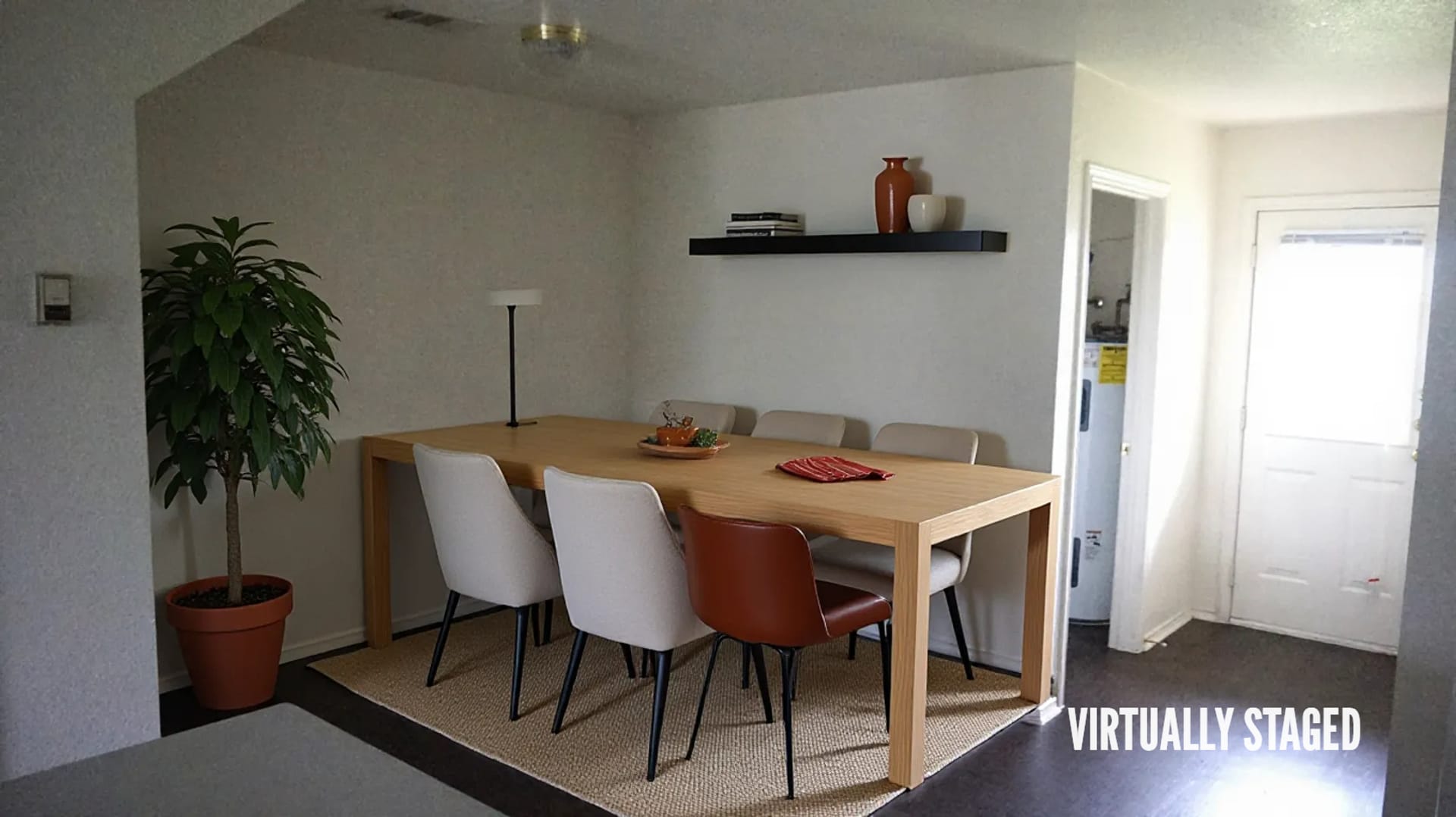 Building Photo - 4207 Deek Dr