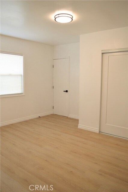 Building Photo - 1303 W 146th St