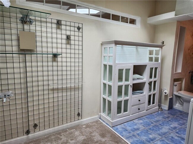 Building Photo - 3516 Hildon Cir