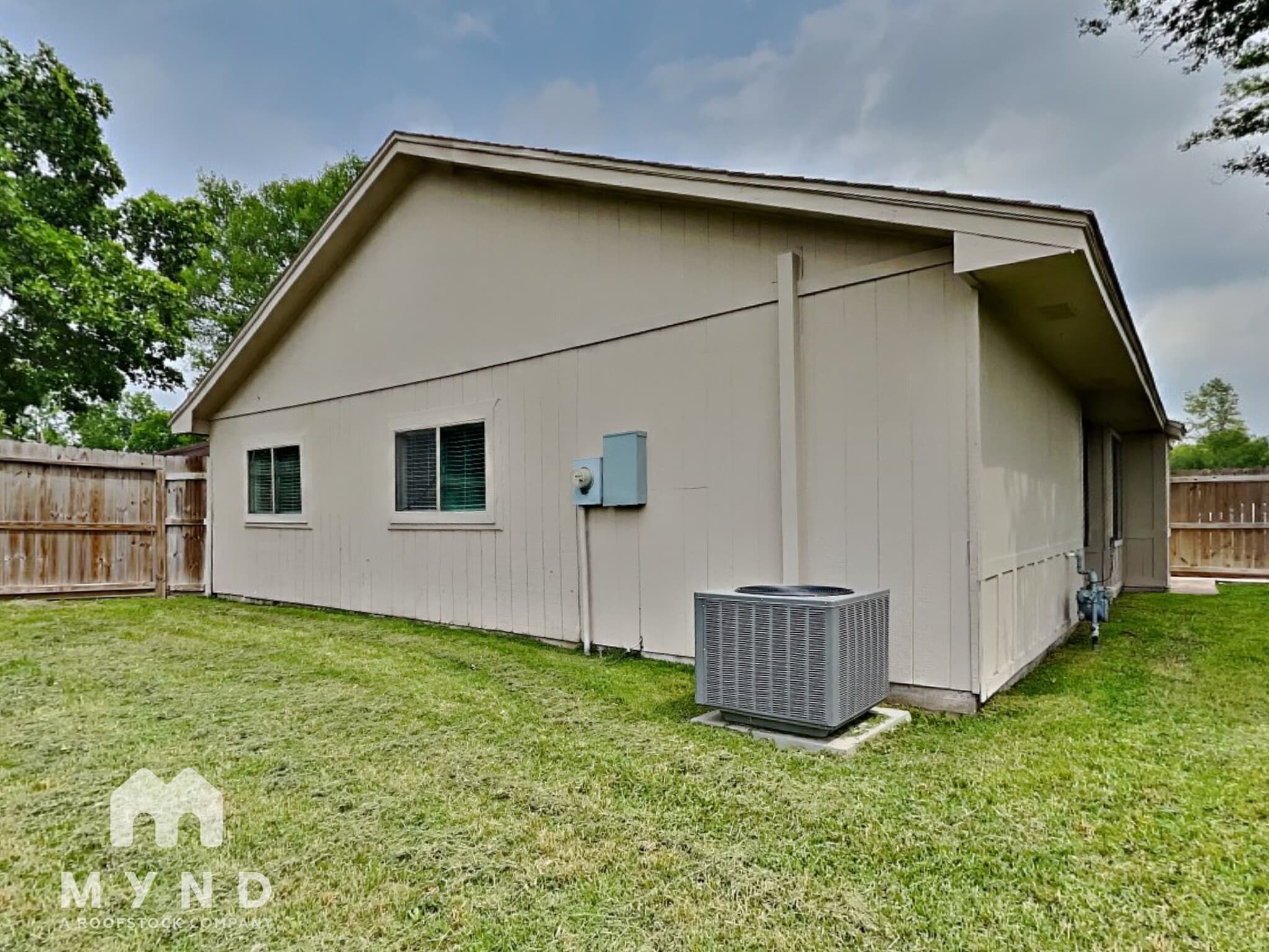 Building Photo - 3603 Tamfield Dr