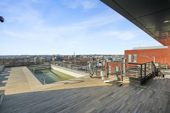 Building Photo - Nice Nest in Navy Yard| - Pet friendly and...