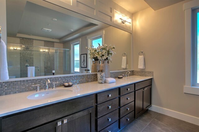 Building Photo - Beautiful 5 Bed 5.5 Bath Home in Mercer Is...